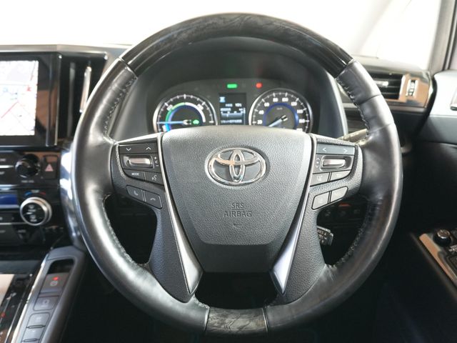 TOYOTA ALPHARD HYBRID 4WD 2021 Image 31