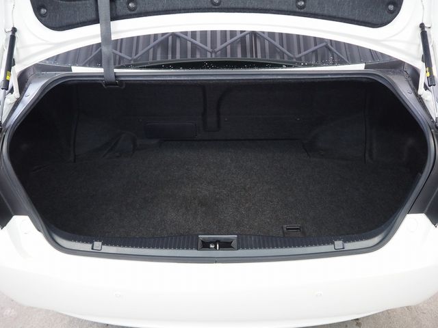 TOYOTA CROWN MAJESTA HYBRID 2014 Image 31