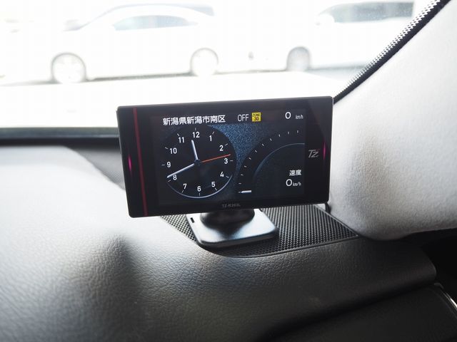 TOYOTA CROWN MAJESTA HYBRID 2014 Image 31