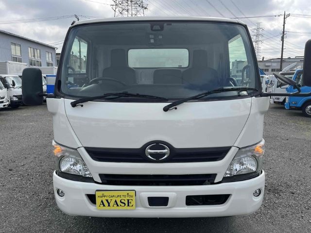 HINO DUTRO 2018 Image 31