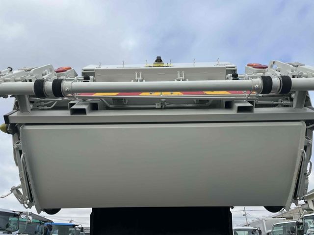 HINO DUTRO 2018 Image 31