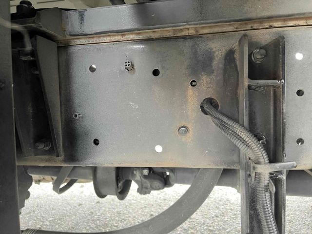 HINO DUTRO 2018 Image 31