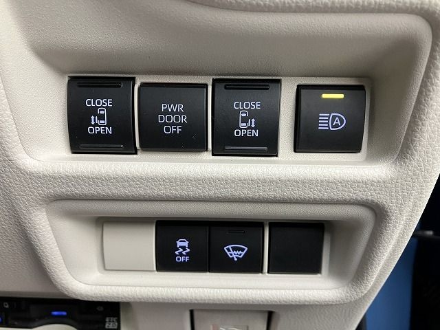 TOYOTA SIENTA HYBRID 2022 Image 31