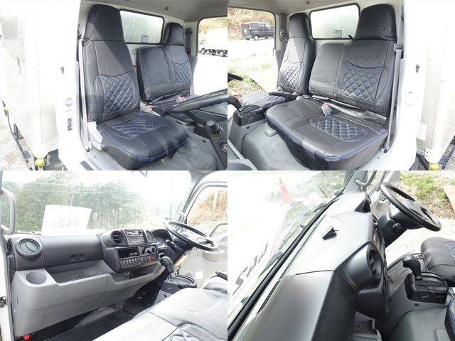 TOYOTA DYNA 2017 Image 31