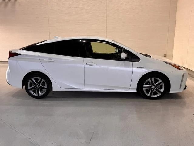 TOYOTA PRIUS 2020 Image 31