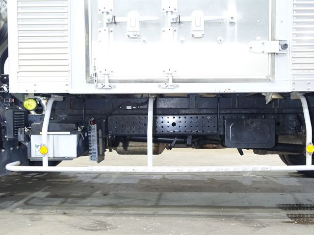 MITSUBISHI CANTER 2014 Image 31