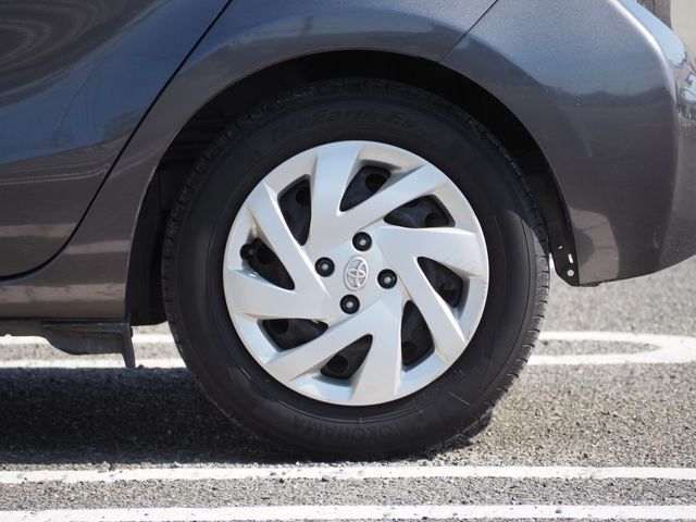 TOYOTA AQUA 2015 Image 31