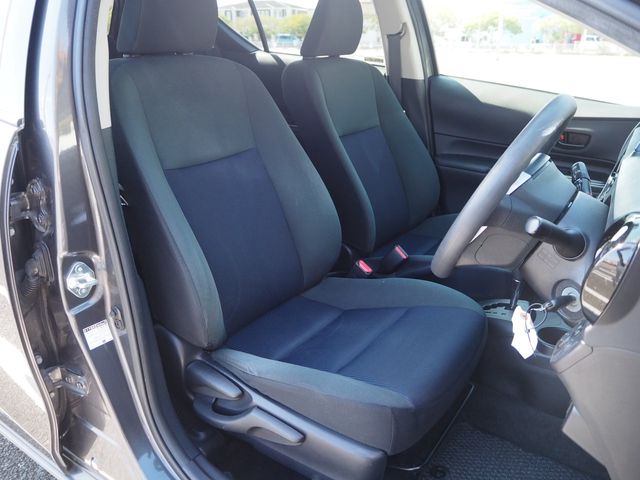 TOYOTA AQUA 2015 Image 31