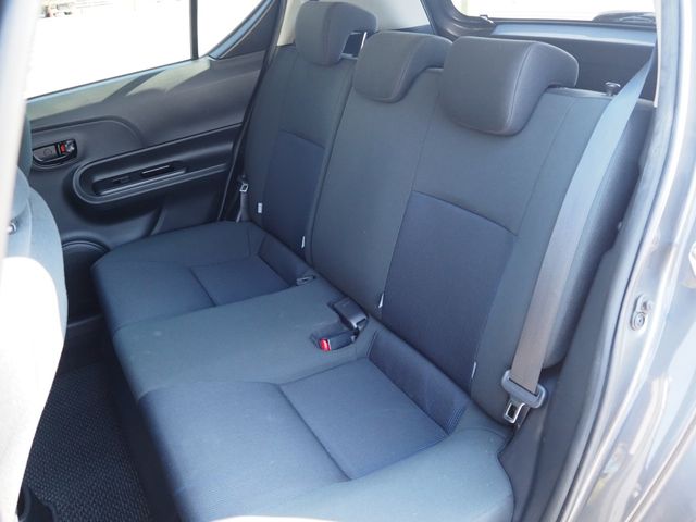 TOYOTA AQUA 2015 Image 31