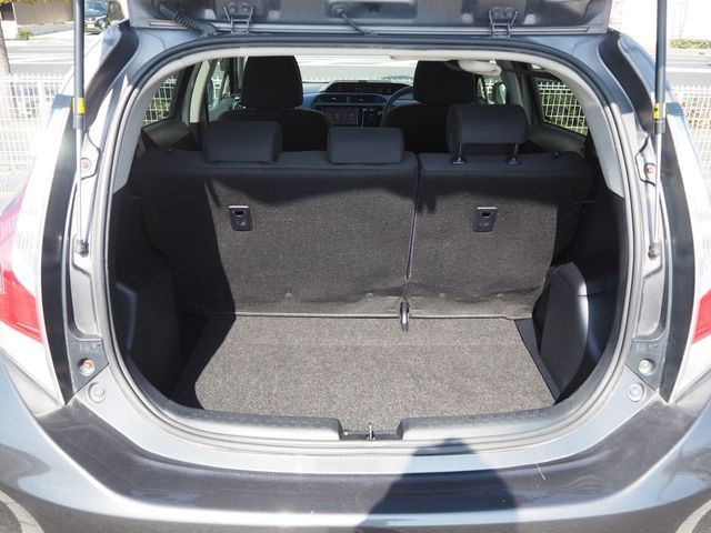 TOYOTA AQUA 2015 Image 31