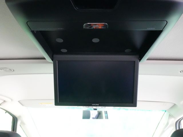 MITSUBISHI DELICA D:5 4WD 2018 Image 31