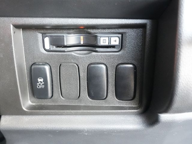 MITSUBISHI DELICA D:5 4WD 2018 Image 31