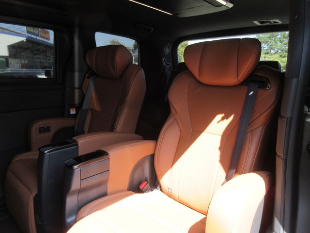 TOYOTA VELLFIRE  HYBRID 2026 Image 31