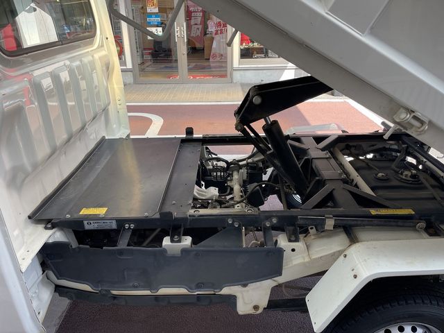 DAIHATSU HIJET TRUCK 4WD 2015 Image 31