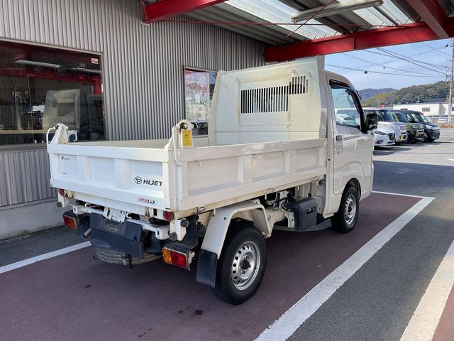 DAIHATSU HIJET TRUCK 4WD 2015 Image 31