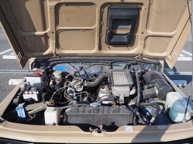 SUZUKI JIMNY 4WD 1998 Image 31