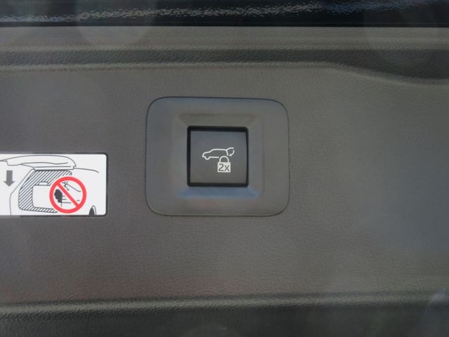 TOYOTA VELLFIRE  HYBRID 4WD 2025 Image 31