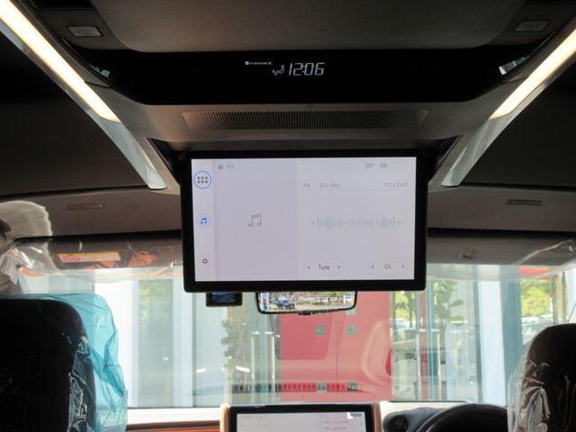 TOYOTA VELLFIRE  HYBRID 4WD 2025 Image 31