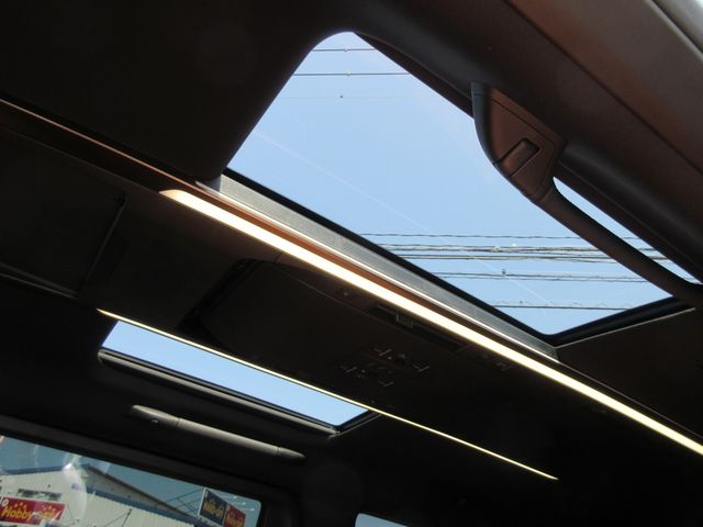 TOYOTA VELLFIRE  HYBRID 4WD 2025 Image 31