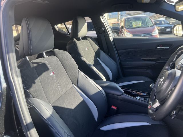 TOYOTA C-HR 2021 Image 31