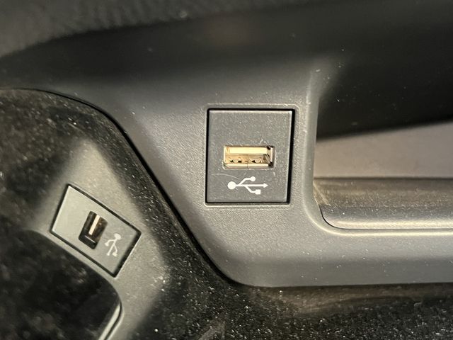 TOYOTA C-HR 2021 Image 31