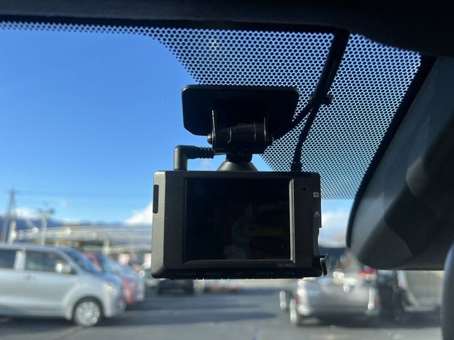 TOYOTA C-HR 2021 Image 31