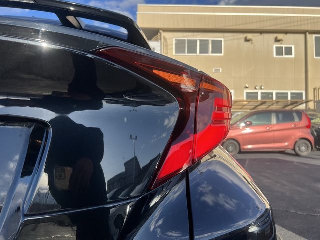 TOYOTA C-HR 2021 Image 31