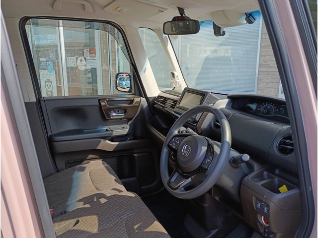 HONDA N BOX 2021 Image 31