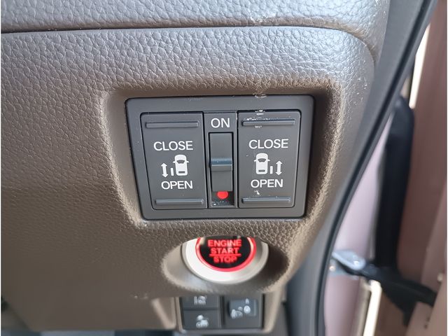 HONDA N BOX 2021 Image 31