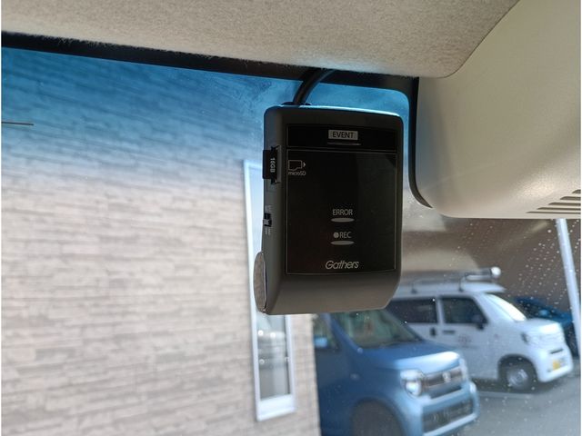 HONDA N BOX 2021 Image 31