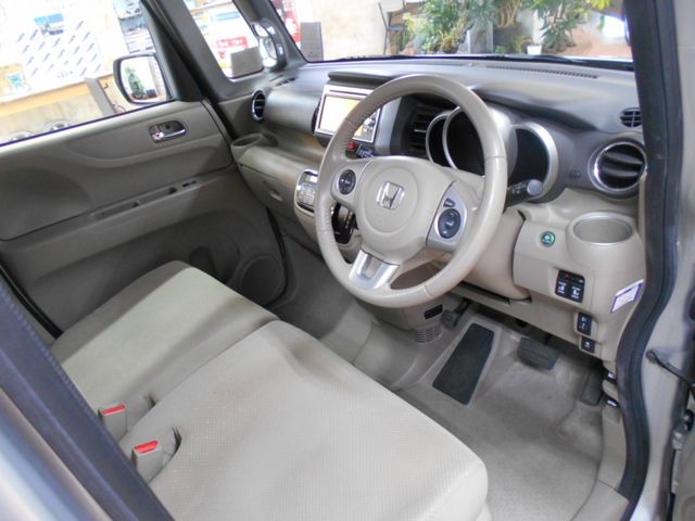 HONDA N BOX+ 2013 Image 31