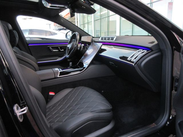 MERCEDES BENZ S CLAS 2025 Image 31