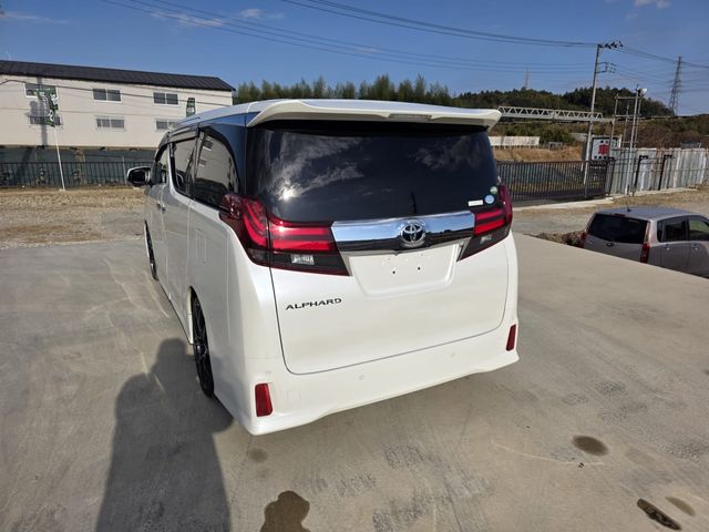 TOYOTA ALPHARD 2017 Image 31