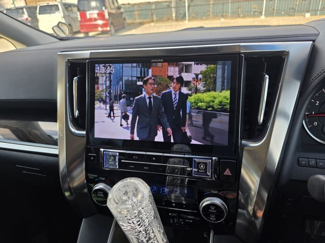 TOYOTA ALPHARD 2017 Image 31