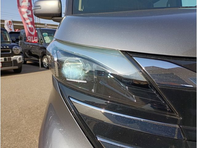 NISSAN ROOX 2024 Image 31