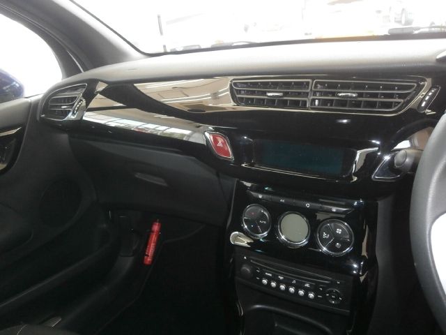 CITROEN DS3 CABRIO 2016 Image 31