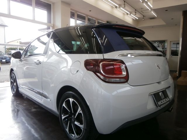 CITROEN DS3 CABRIO 2016 Image 31