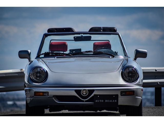 ALFAROMEO SPIDER 1991 Image 31