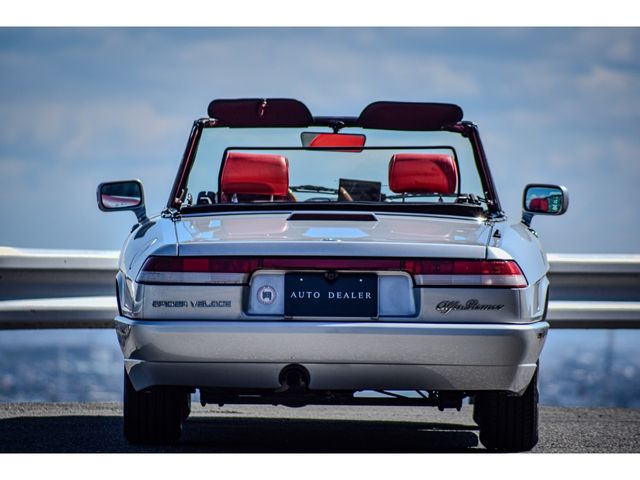ALFAROMEO SPIDER 1991 Image 31