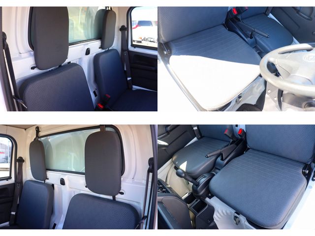 DAIHATSU HIJET TRUCK 4WD 2022 Image 31