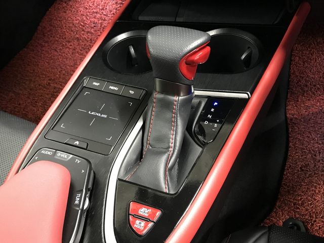 TOYOTA LEXUS UX250H 2020 Image 31