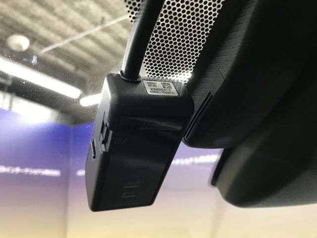 TOYOTA LEXUS UX250H 2020 Image 31