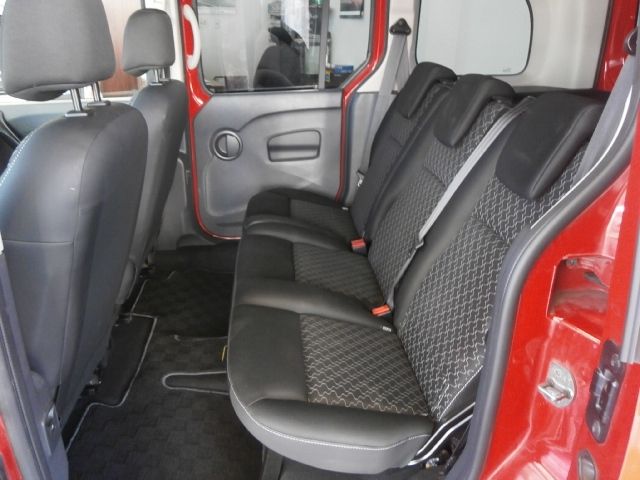RENAULT KANGOO 2014 Image 31