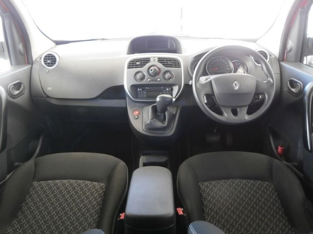 RENAULT KANGOO 2014 Image 31