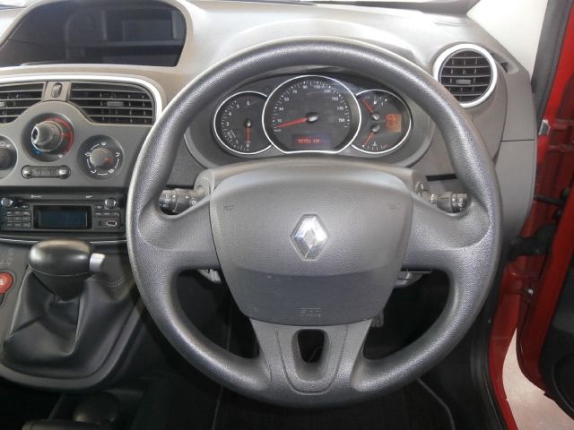 RENAULT KANGOO 2014 Image 31