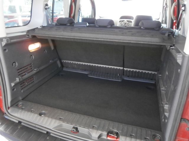 RENAULT KANGOO 2014 Image 31