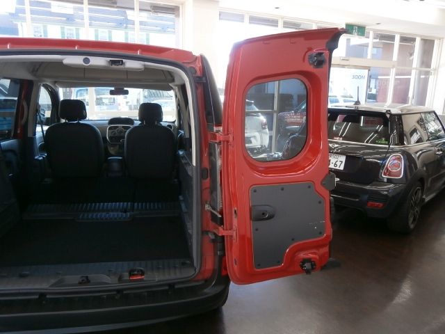 RENAULT KANGOO 2014 Image 31