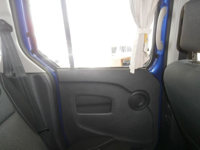 RENAULT KANGOO 2016 Image 31