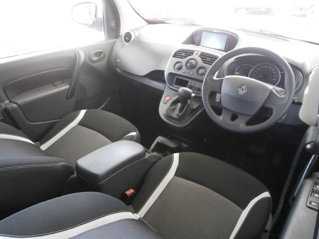 RENAULT KANGOO 2016 Image 31