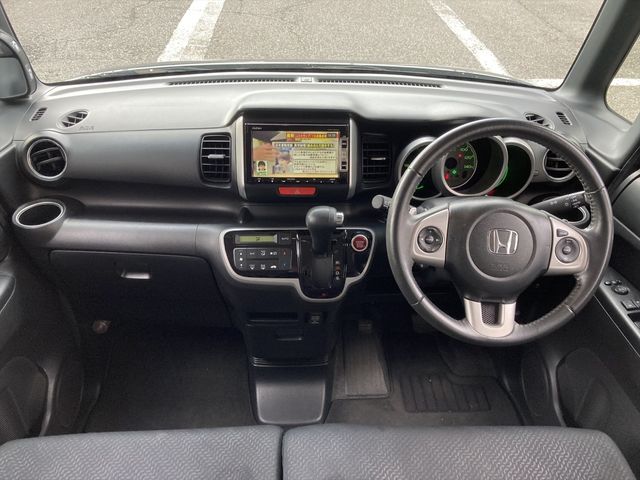 HONDA N BOX+ 2013 Image 31